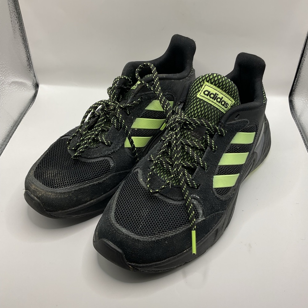 Adidas 90's Valasion Running Shoes EG5639 Black/Green Men's Size 8